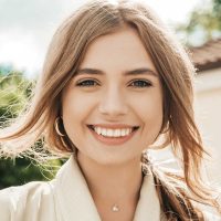 Emily R.